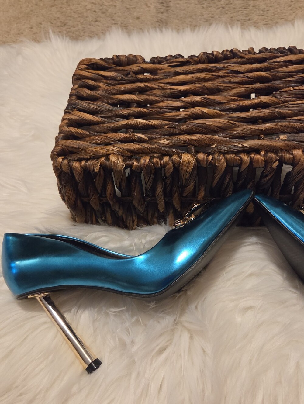 Call It Spring Blue stilleto Heel Pump - Picture 3 of 7